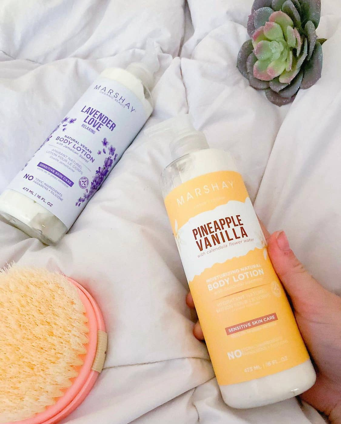 Shea + Oatmeal Body Lotion 16 oz Pineapple Vanilla